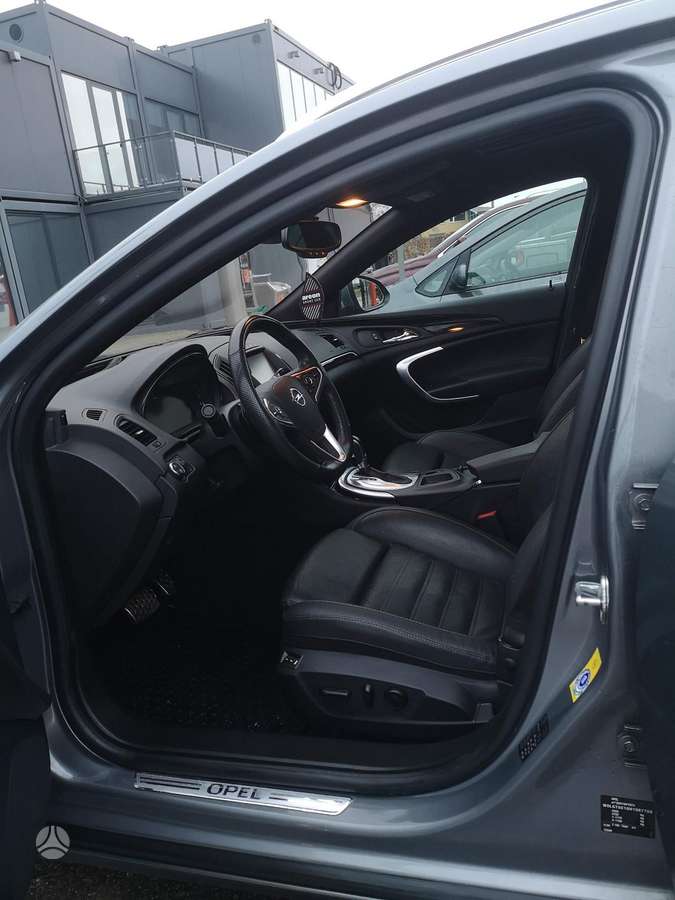 Opel Insignia, 2.0 l., wagon