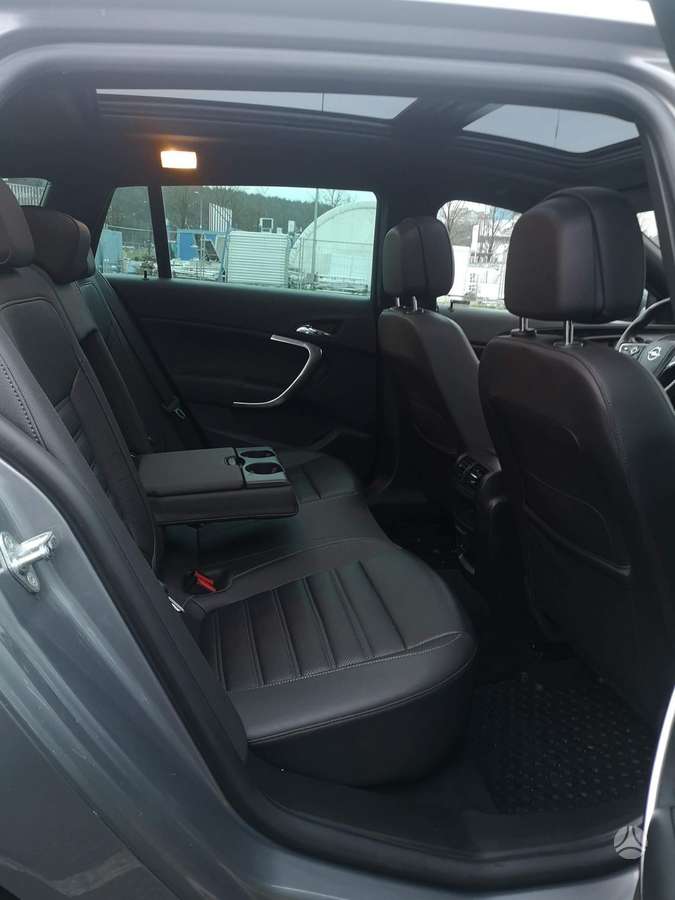 Opel Insignia, 2.0 l., universalas