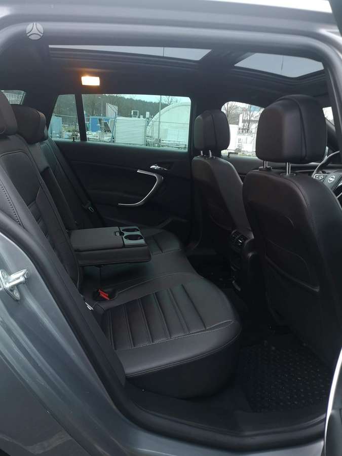 Opel Insignia, 2.0 l., wagon