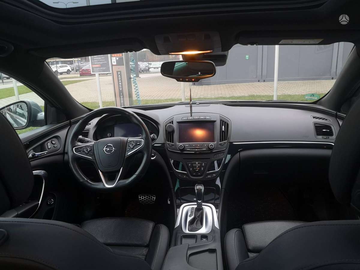 Opel Insignia, 2.0 l., wagon