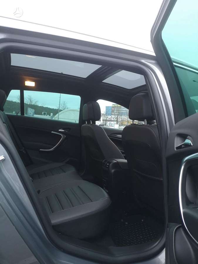 Opel Insignia, 2.0 l., wagon