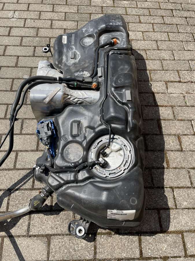 Volvo XC60, 32322065, бамперы (буфера), двери, крылья
