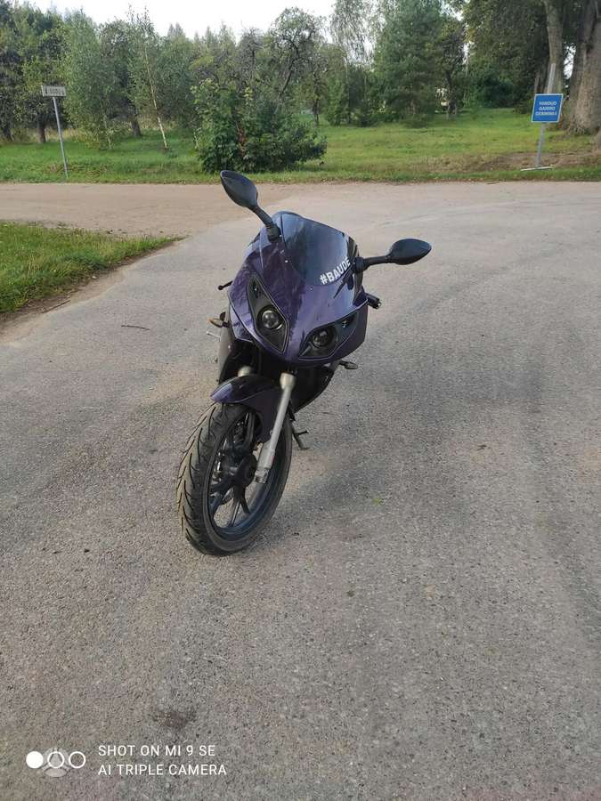 Rieju RS 49cc, scooters / mopeds
