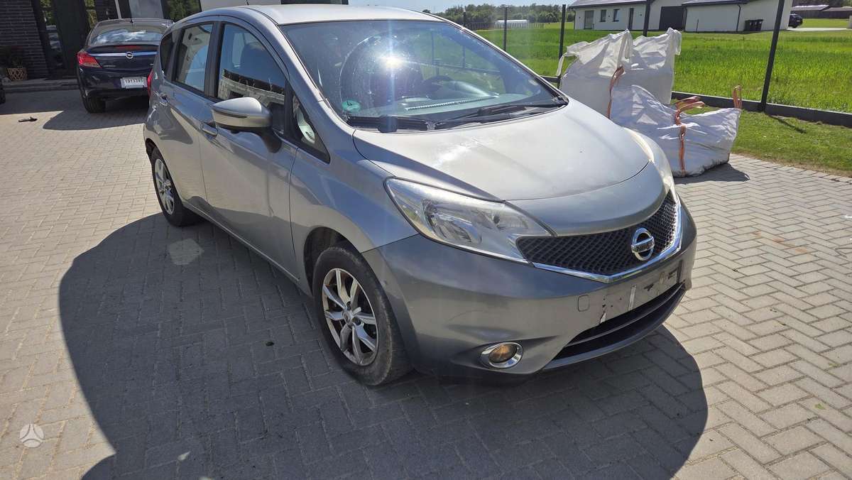 Nissan Note, 1.2 l., Хэтчбек