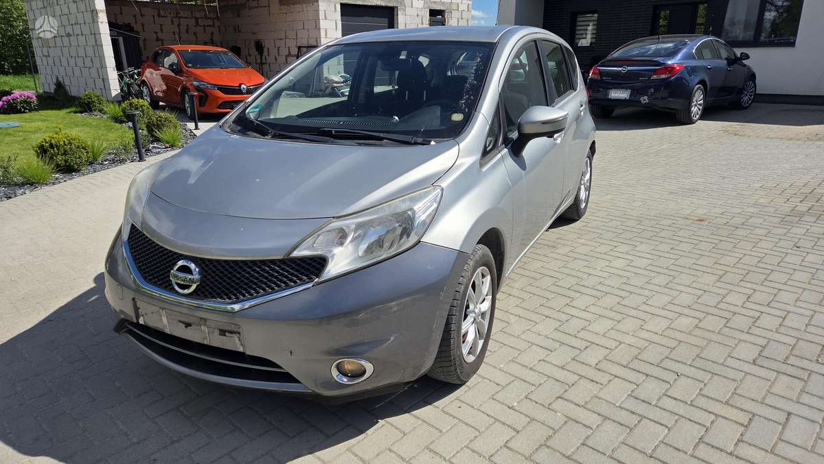 Nissan Note, 1.2 l., Хэтчбек