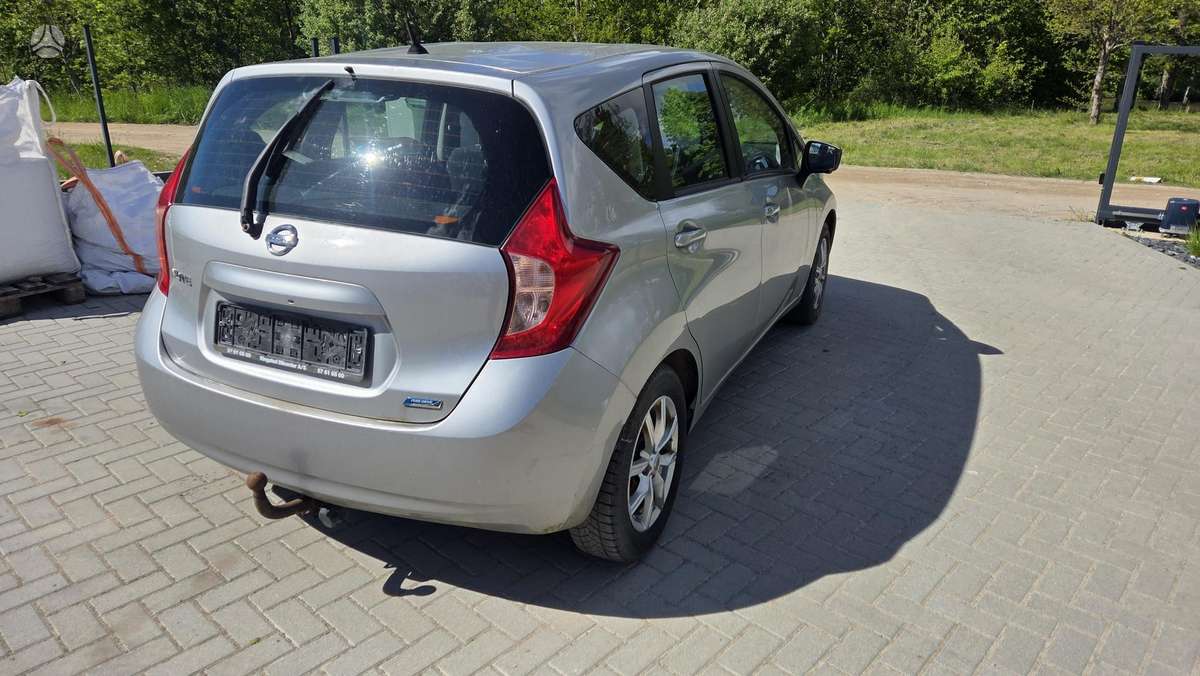 Nissan Note, 1.2 l., Хэтчбек