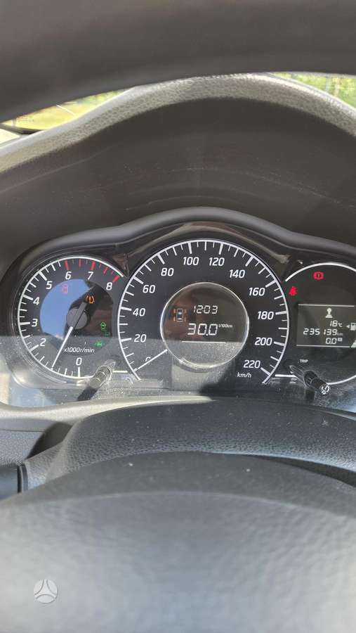Nissan Note, 1.2 l., Хэтчбек