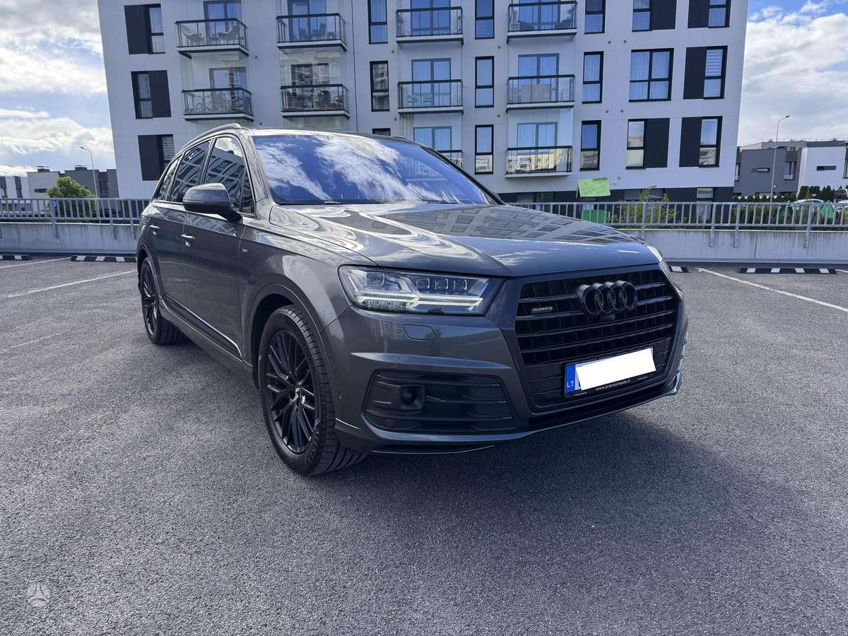 Audi Q7, 3.0 l., off-road / crossover