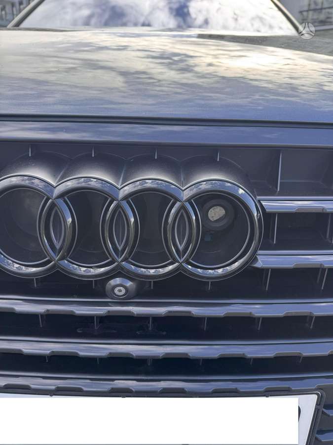 Audi Q7, 3.0 l., off-road / crossover
