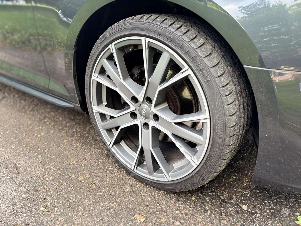 Audi A4, 2.0 l., Универсал