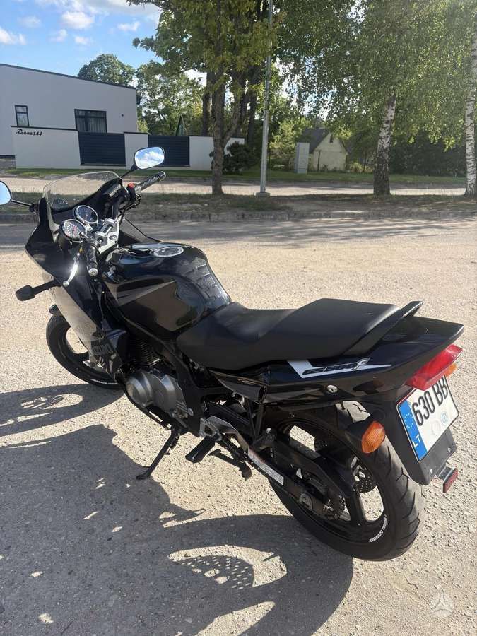 Suzuki GS 487cc, street / classic