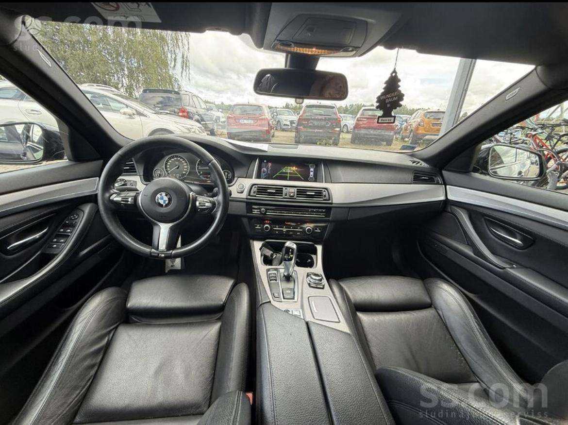 BMW 520, 2.0 l., Седан