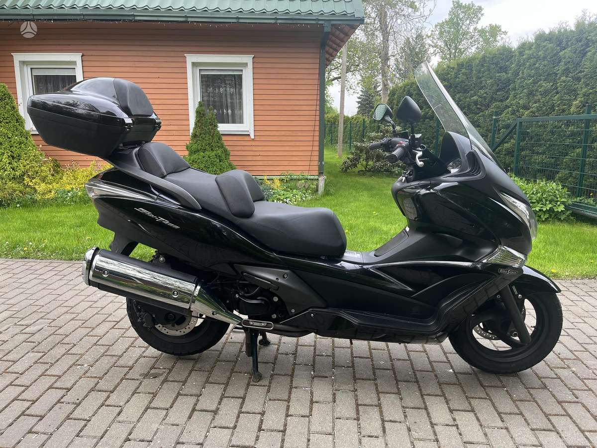 Honda Silverwing 400cc, scooters / mopeds