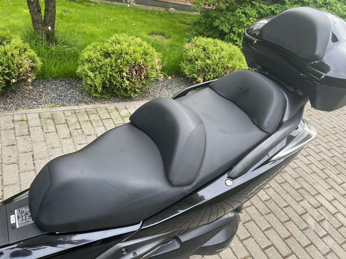 Honda Silverwing 400cc, scooters / mopeds