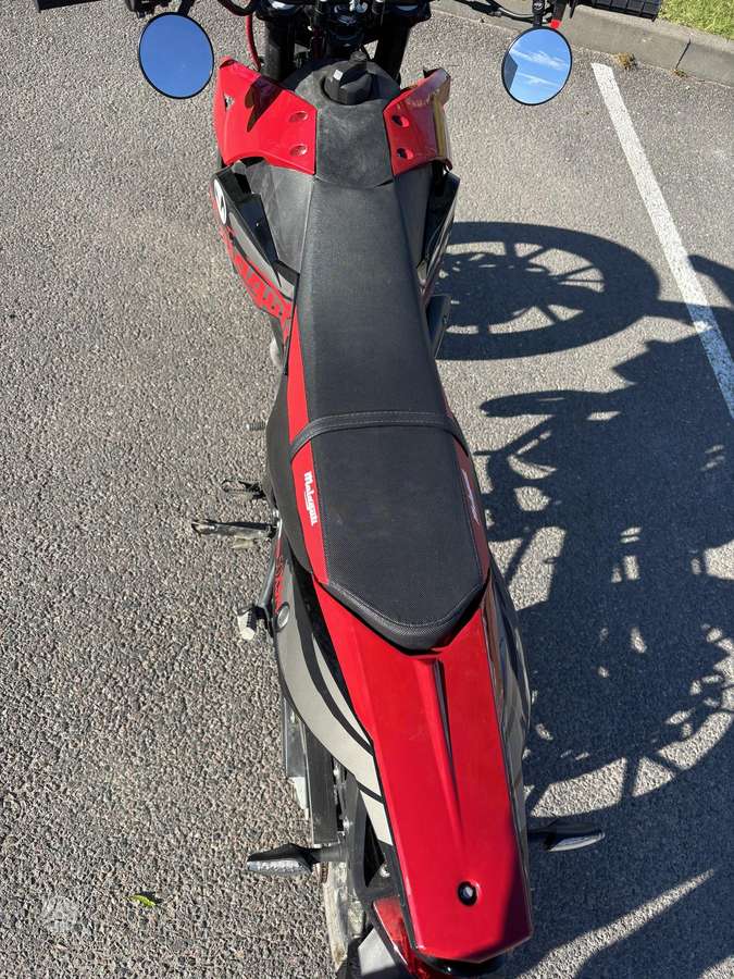 Derbi Senda 49cc, supermoto