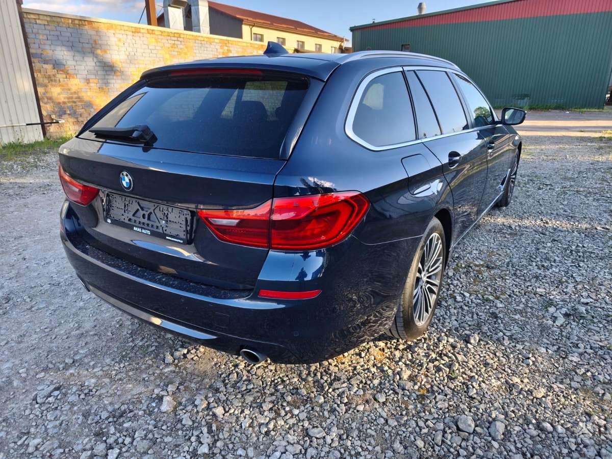 BMW 520, 2.0 l., Универсал
