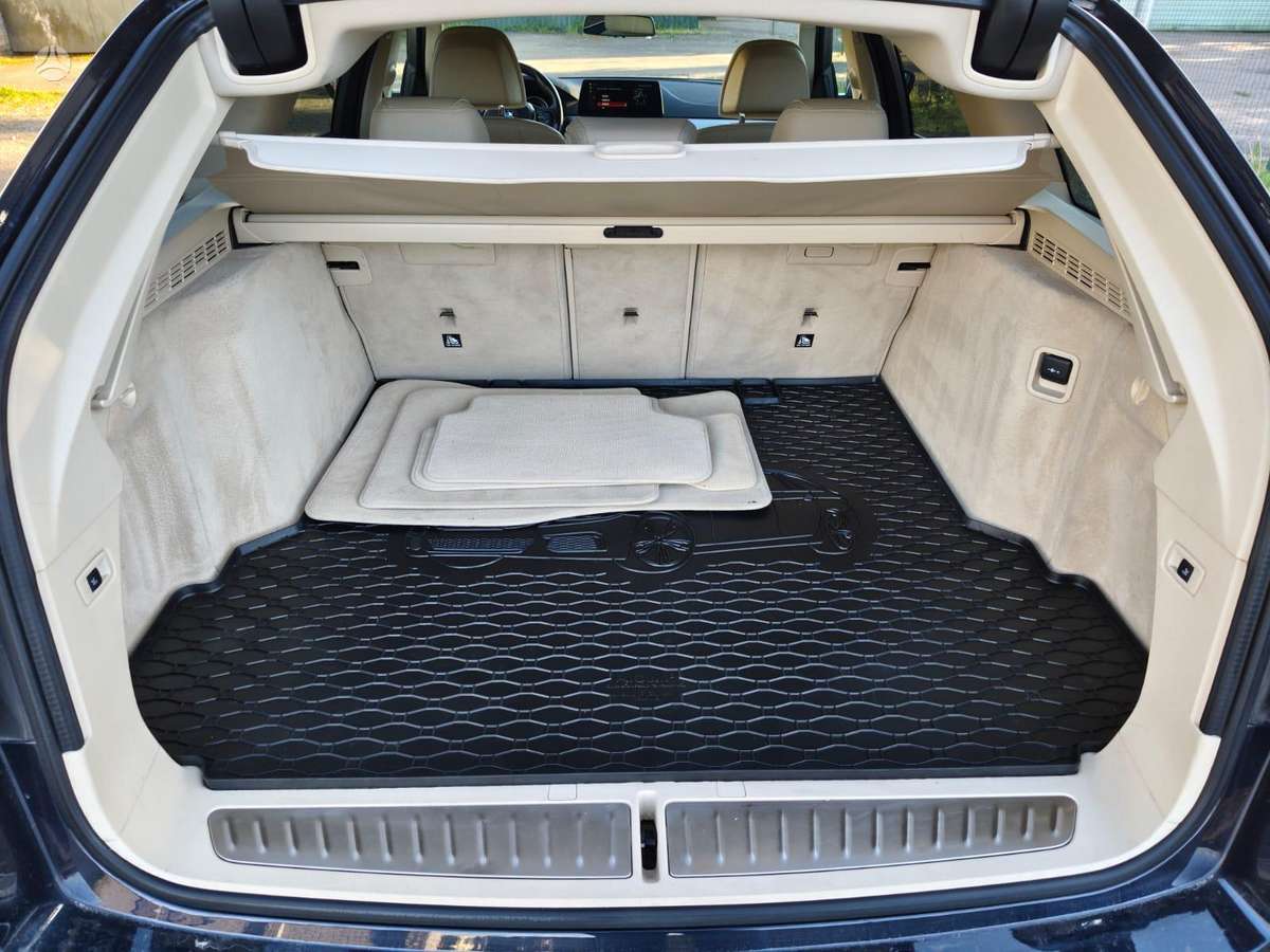 BMW 520, 2.0 l., Универсал