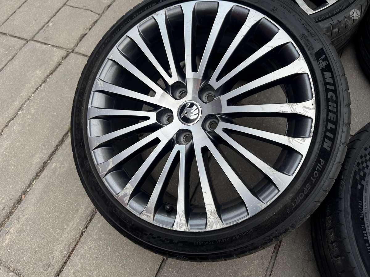 Skoda SUPERB, легкосплавные , R18