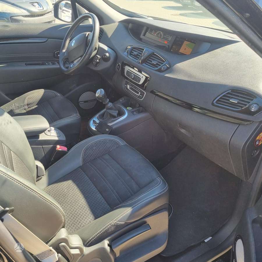 Renault Scenic, 1.2 l., Минивэн