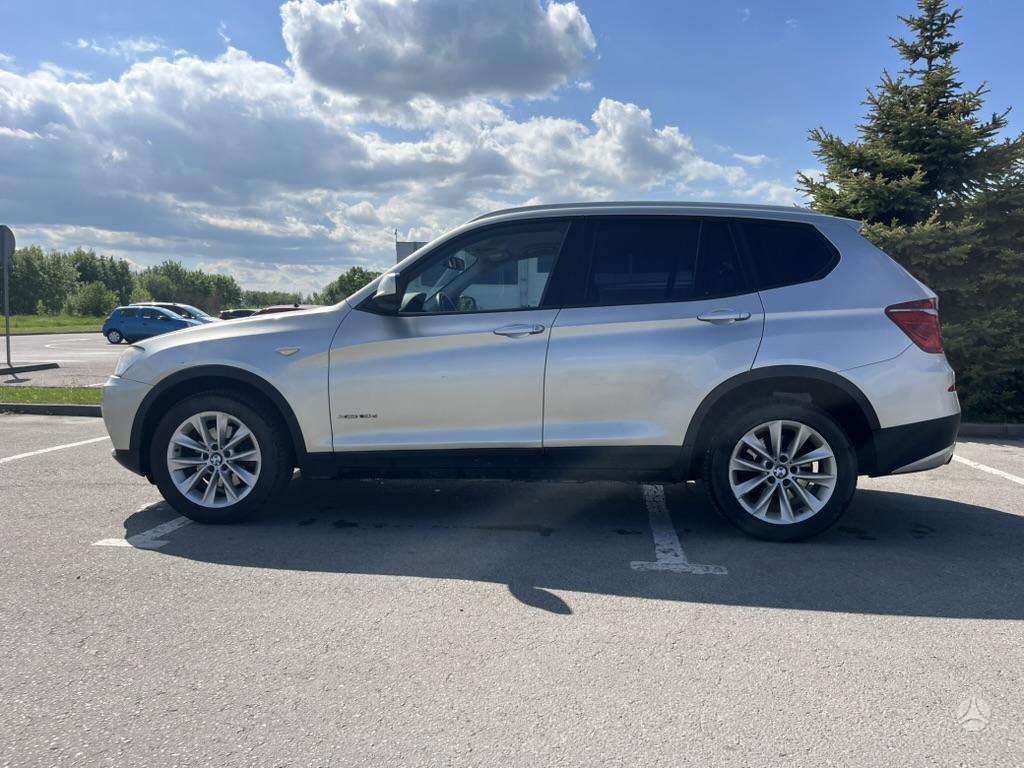 BMW X3, 2.0 l., off-road / crossover