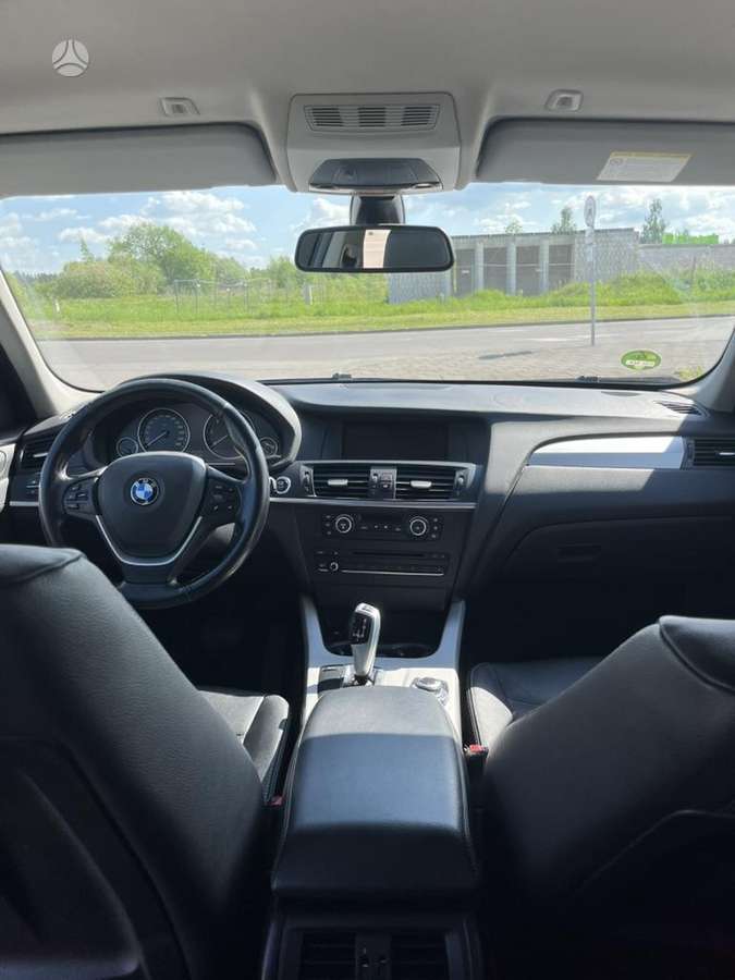BMW X3, 2.0 l., off-road / crossover