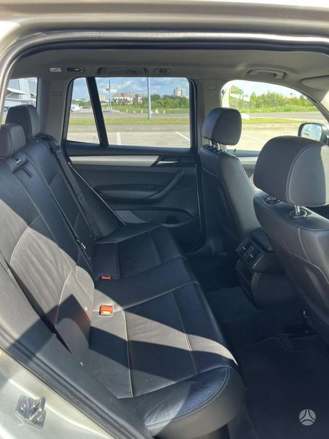 BMW X3, 2.0 l., off-road / crossover