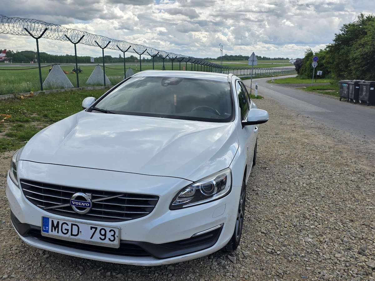 Volvo V60, 2.0 l., Универсал