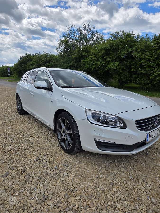 Volvo V60, 2.0 l., wagon