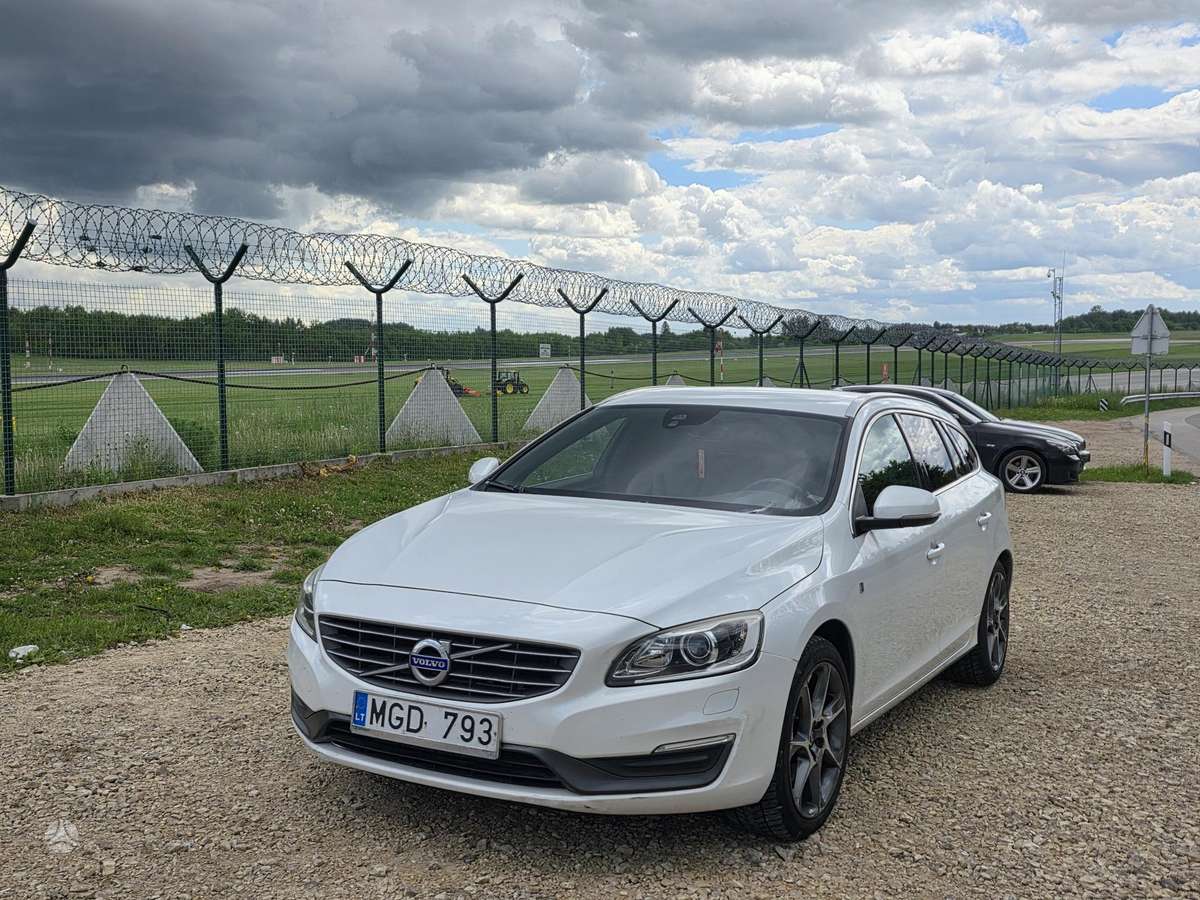 Volvo V60, 2.0 l., Универсал