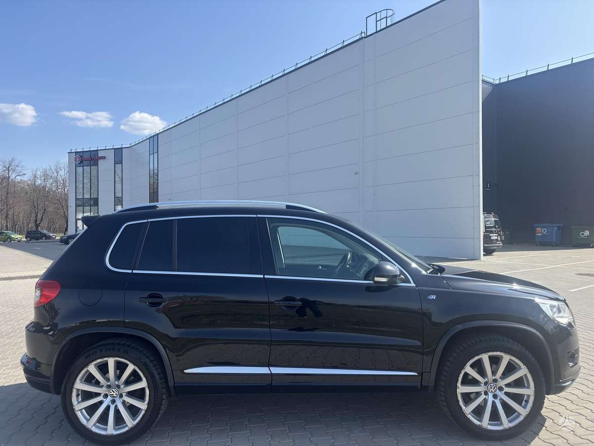 Volkswagen Tiguan - 6
