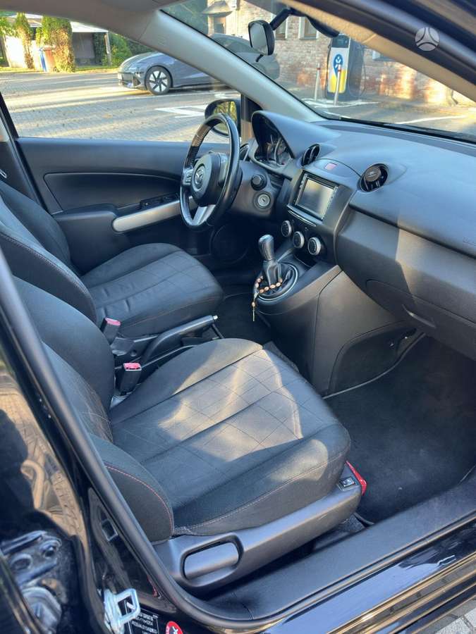 Mazda 2, 1.4 l., Хэтчбек