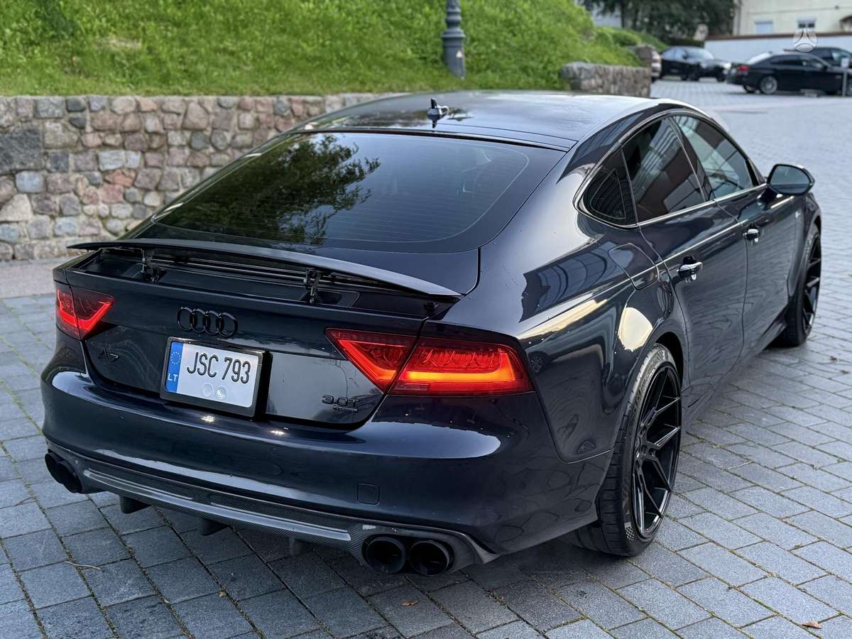 Audi A7, 3.0 l., hatchback