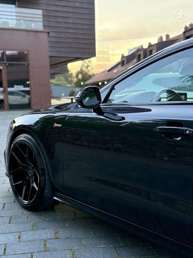 Audi A7, 3.0 l., hatchback