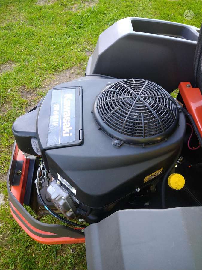 Husqvarna Z254, садовые тракторы