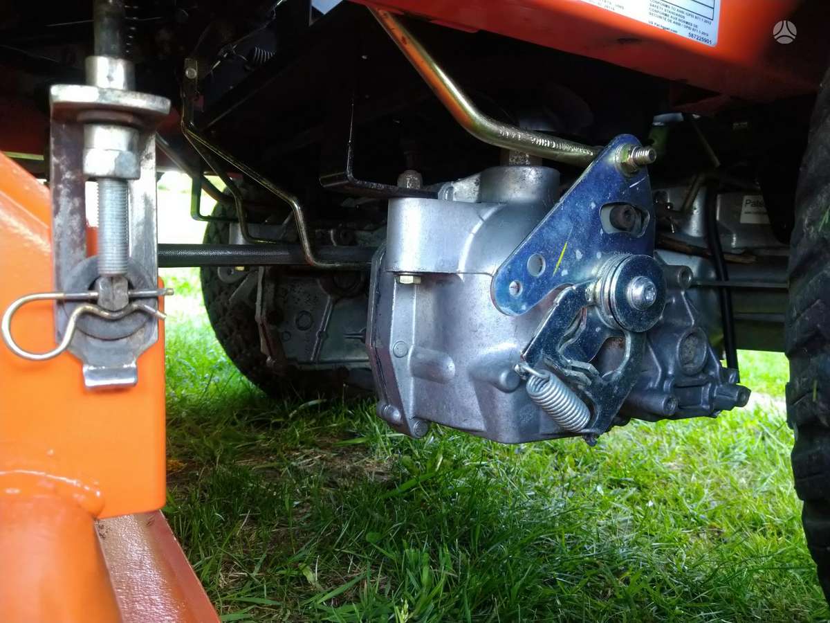 Husqvarna Z254, садовые тракторы