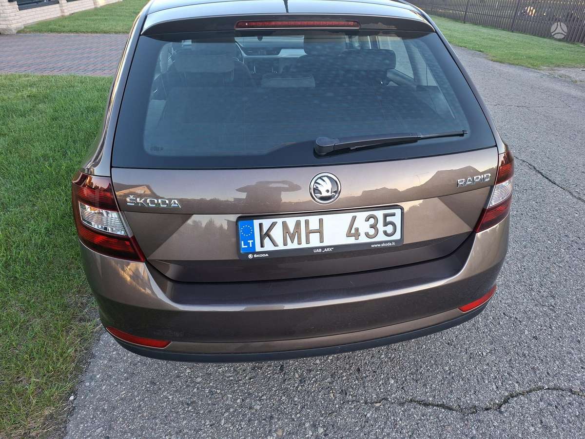 Skoda Rapid, 1.0 l., hatchback