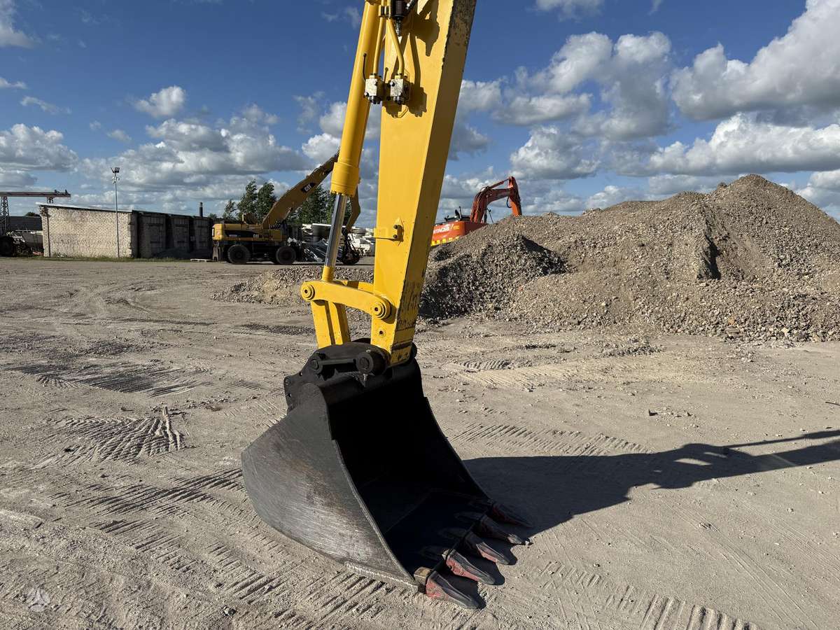 Komatsu PC 138 US-11 BOGMASTER 1200 mm, экскаваторы