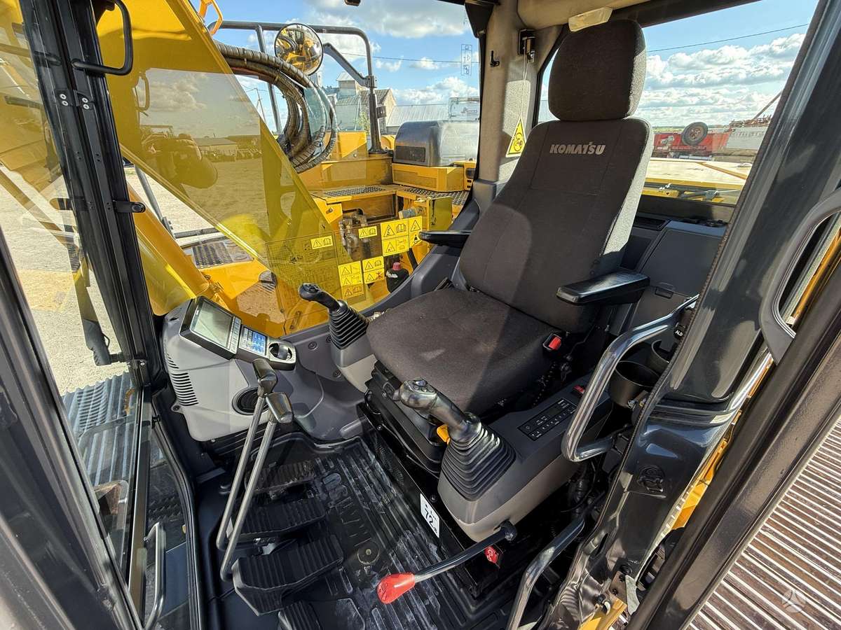 Komatsu PC 138 US-11 BOGMASTER 1200 mm, экскаваторы
