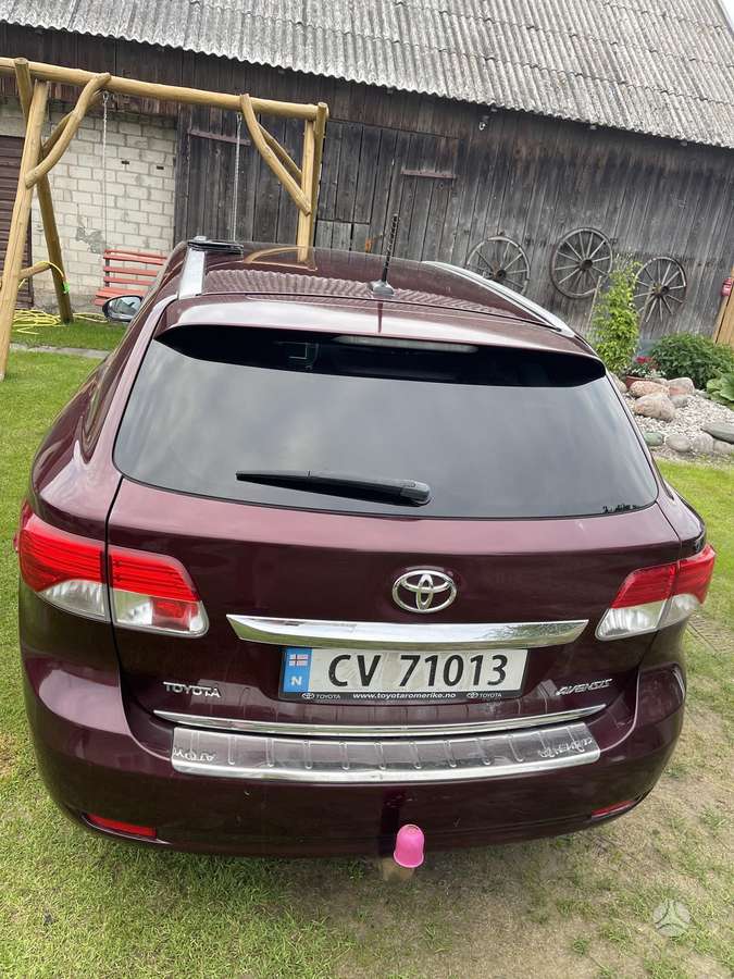 Toyota Avensis, 2.0 l., Универсал