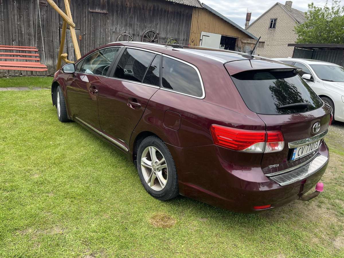 Toyota Avensis, 2.0 l., Универсал