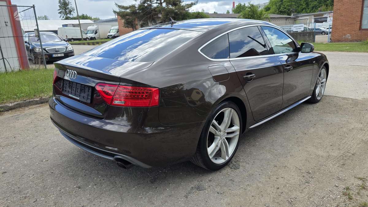 Audi A5, 3.0 l., Хэтчбек