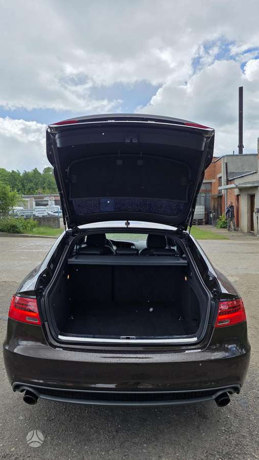 Audi A5, 3.0 l., hatchback