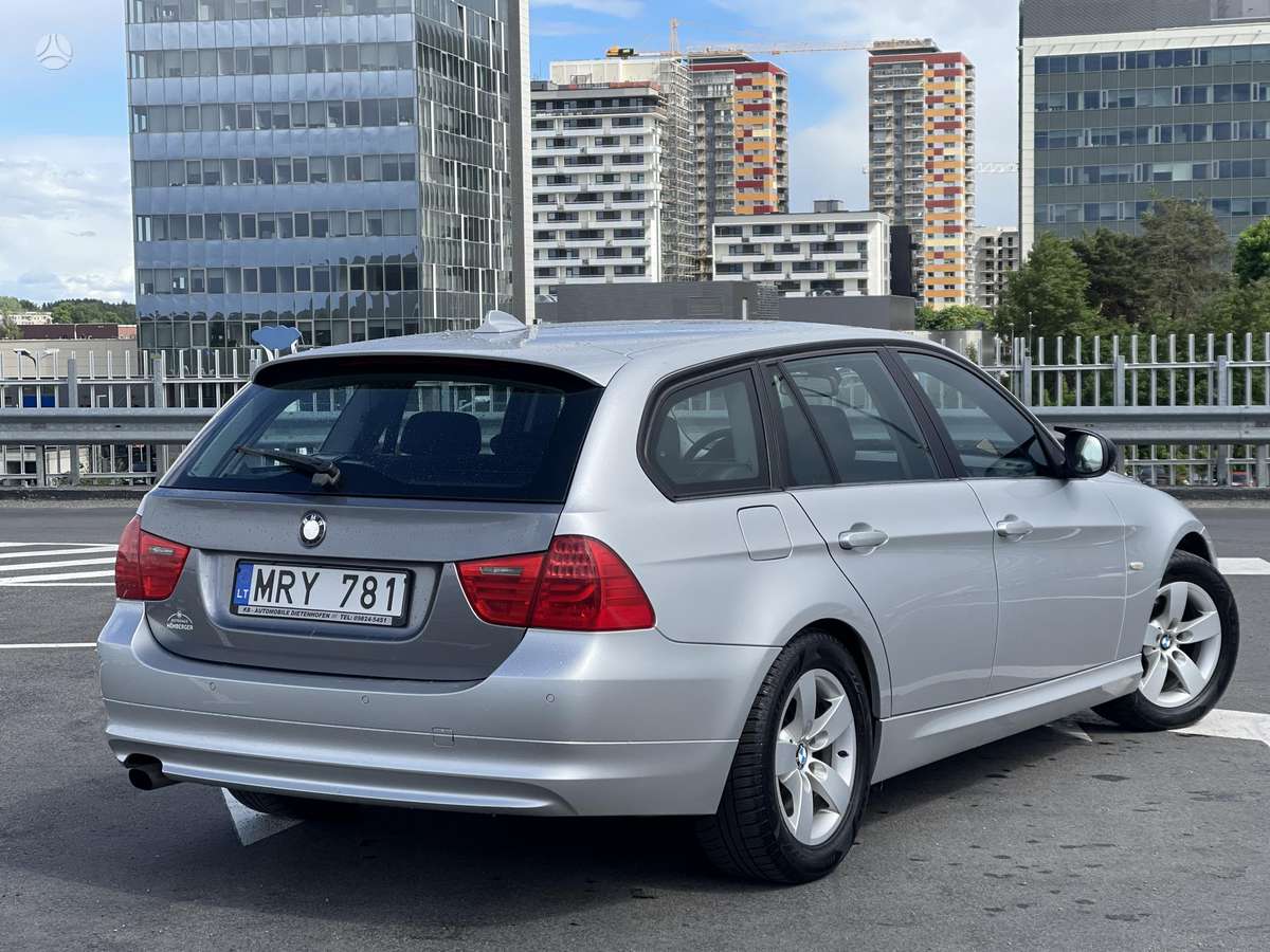 BMW 320, 2.0 l., universalas