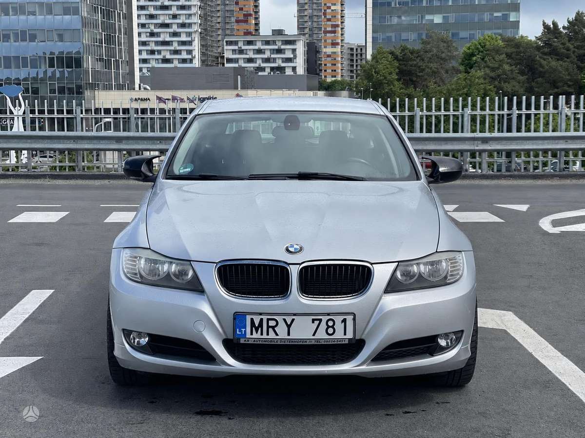 BMW 320, 2.0 l., universalas