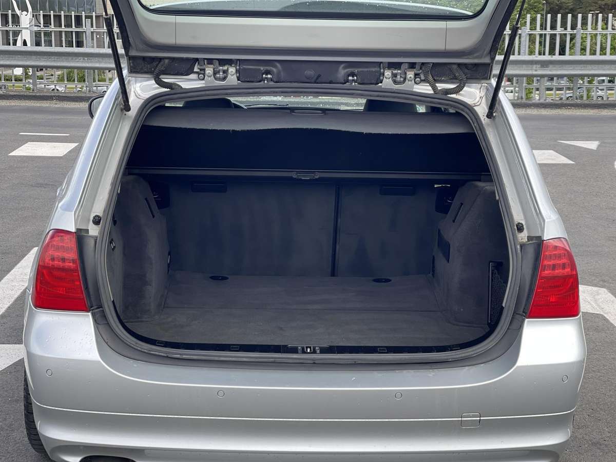 BMW 320, 2.0 l., universalas