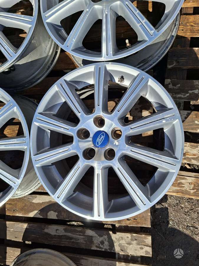 Ford ET55, light alloy, R17