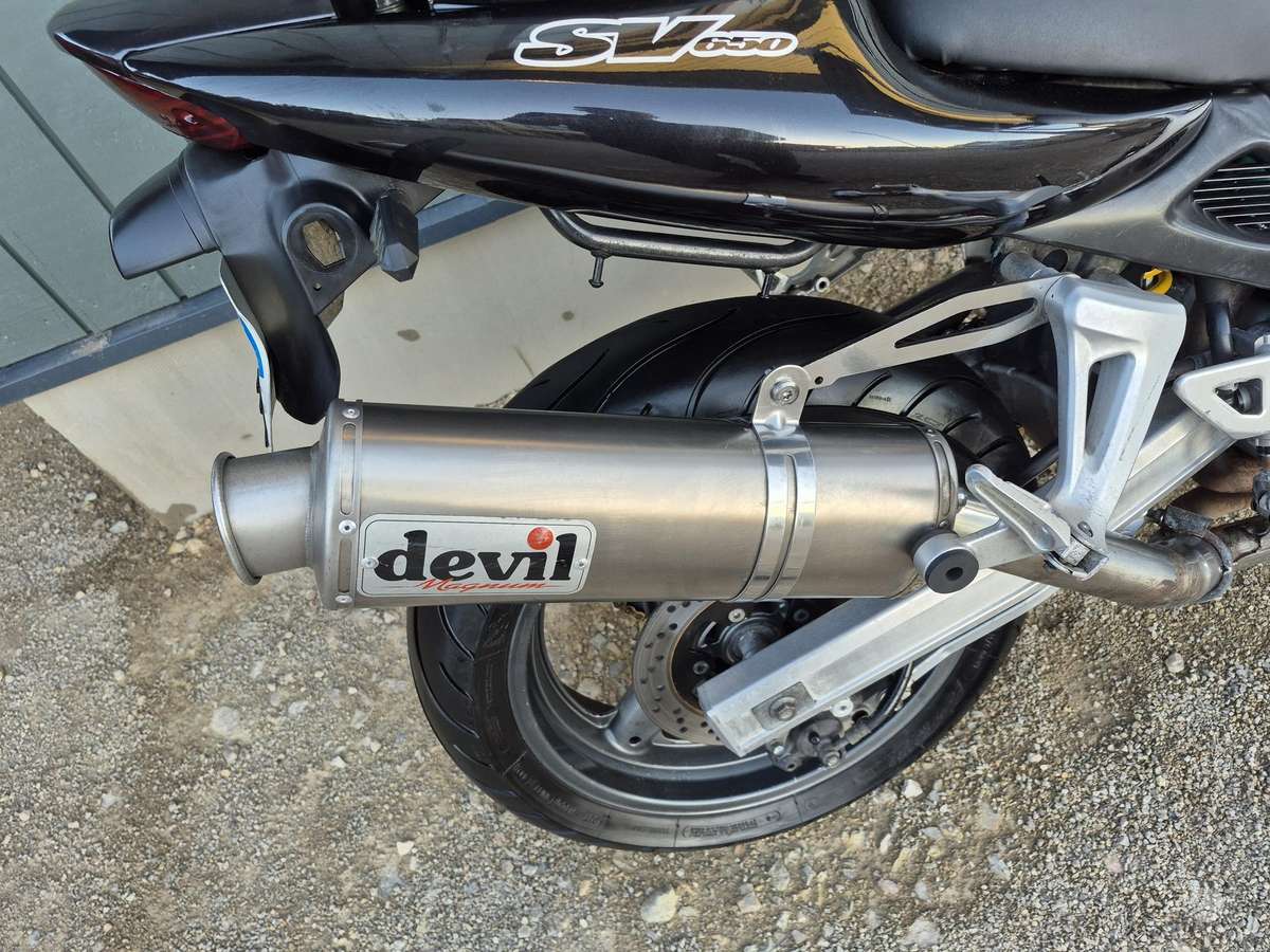 Suzuki SV 650cc, street / classic