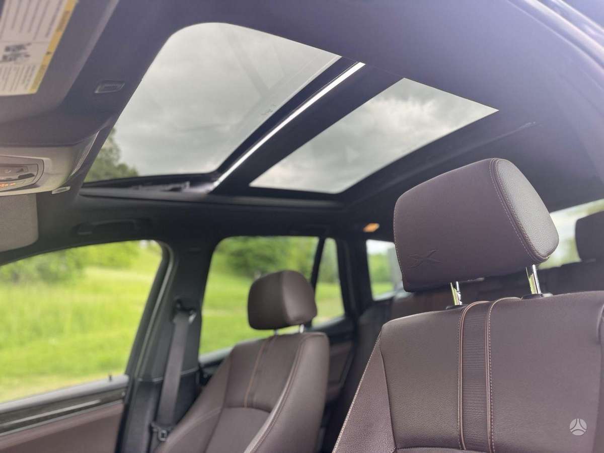 BMW X3, 3.0 l., off-road / crossover