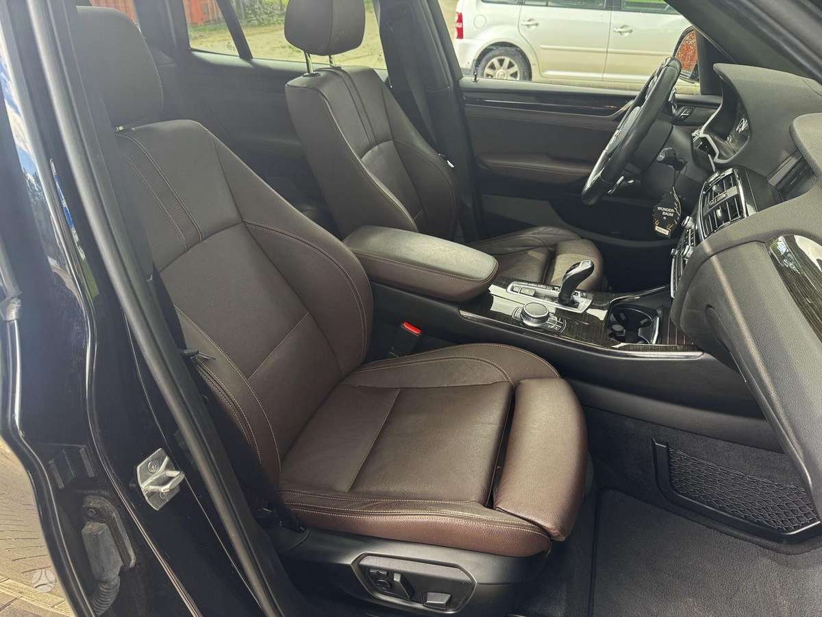 BMW X3, 3.0 l., off-road / crossover