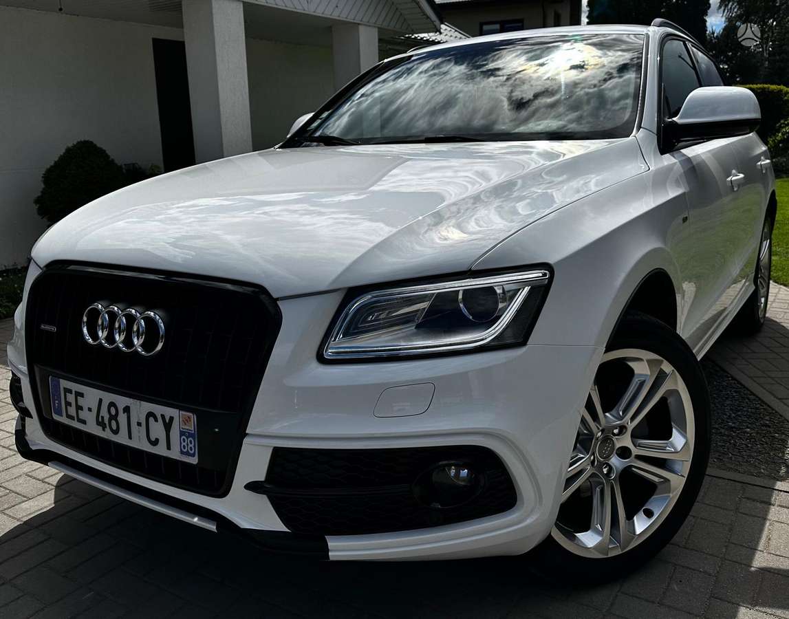 Audi Q5, 2.0 l., off-road / crossover